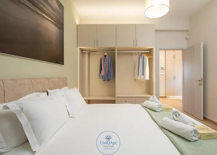 Uniqapt Garitsa Woods * Corfu (city)